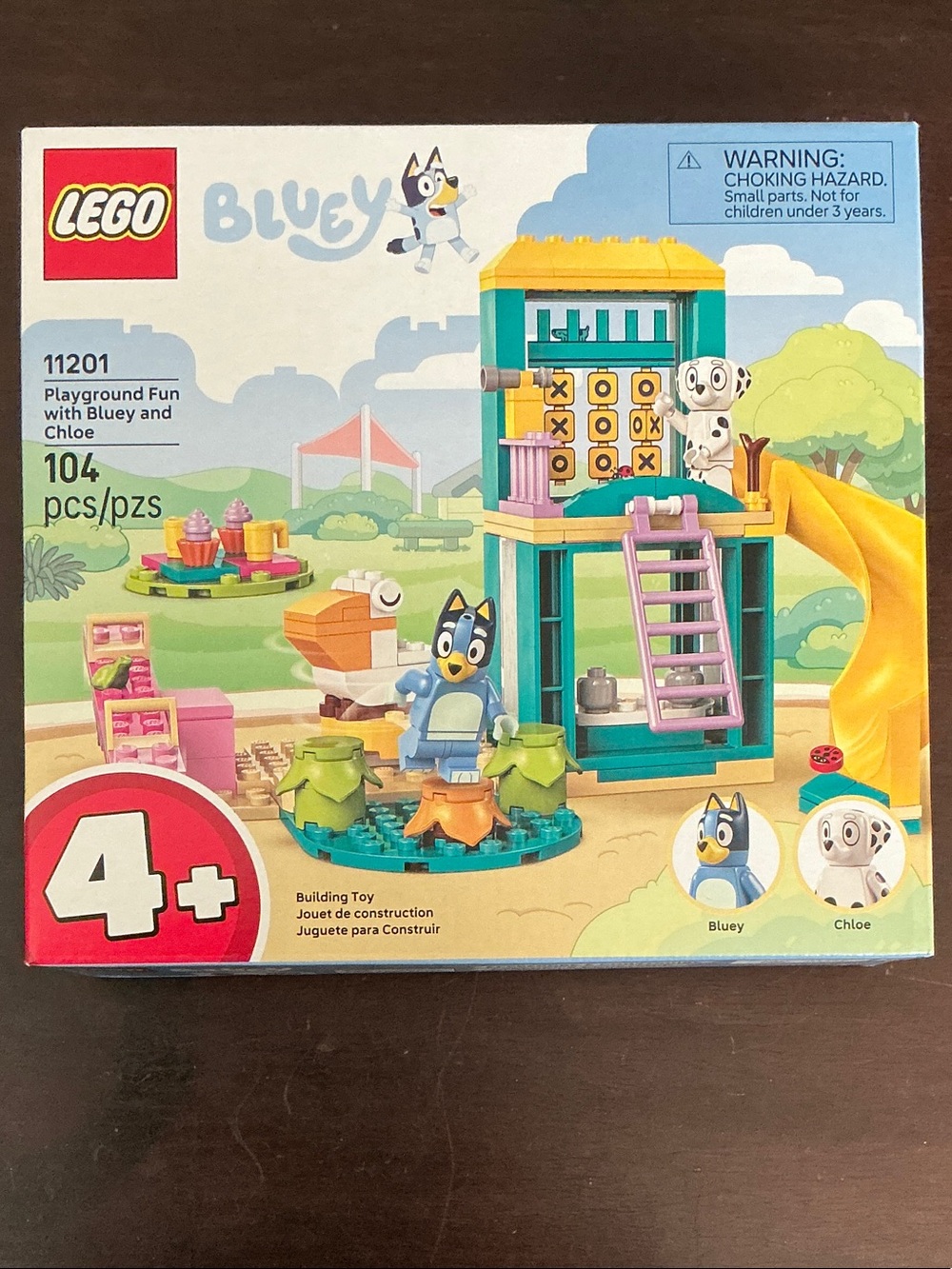 NIB LEGO Bluey Playground Fun 11201 - Bluey & Chloe Set (104 Pcs)
